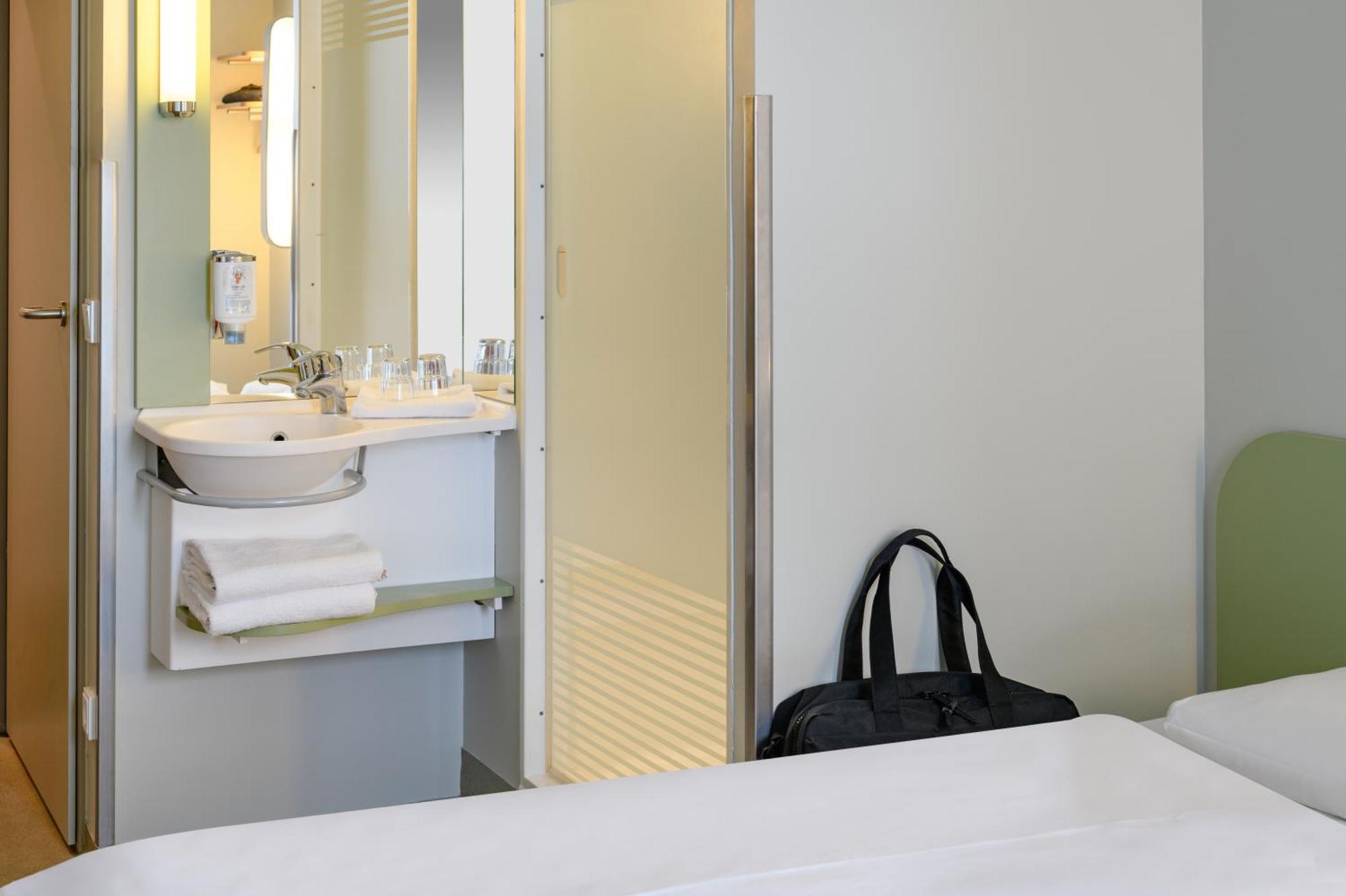 Ibis Budget Berlin Alexanderplatz מראה חיצוני תמונה